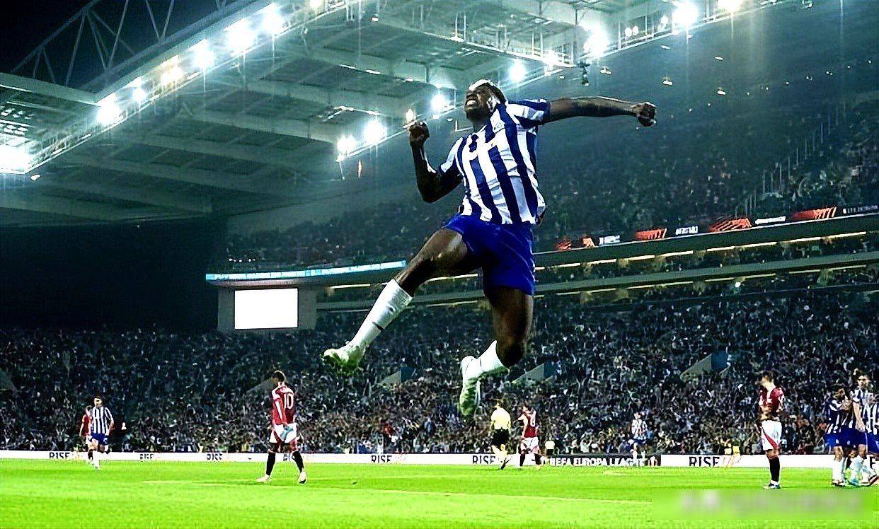 关于今晨体能课后，皇家马德里复出首秀备战葡超，更衣室稳定，身体对抗强度拉满的信息