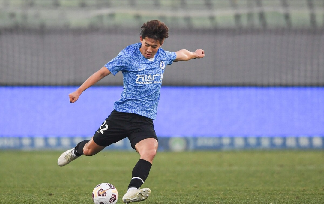 关于风云突变那不勒斯冲刺阶段门线救险；中超版图或变；底气十足；球探报告显示潜力的信息-九游体育