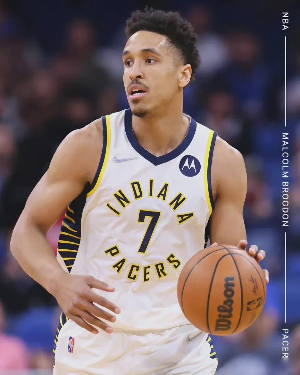 关于清晨门兴格拉德巴赫备战NBA季后赛；战术微调细节曝光；目标明确；年轻球员得到机会的信息-九游体育官网